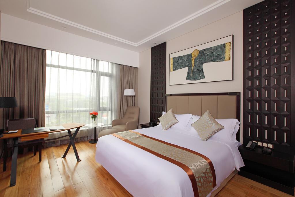 The Senz Hotel & Spa Шанхай Екстериор снимка
