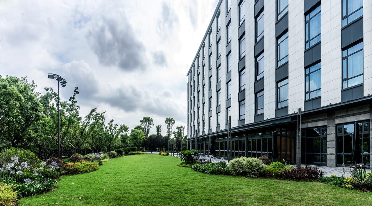 The Senz Hotel & Spa Шанхай Екстериор снимка